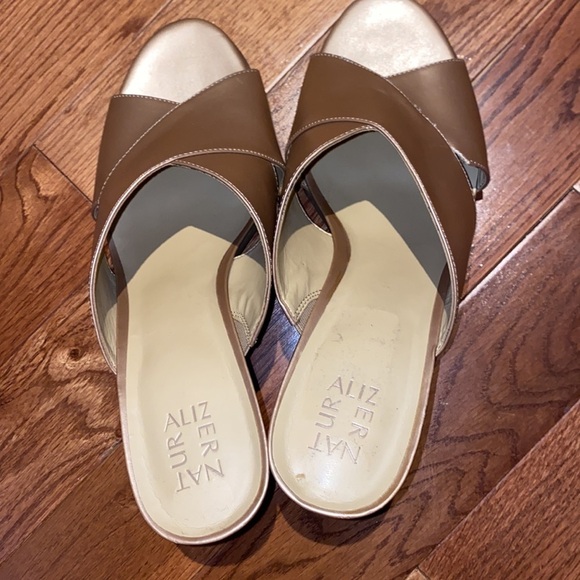 Naturilizer copper tone high heels Sandals 11 M - Picture 11 of 15